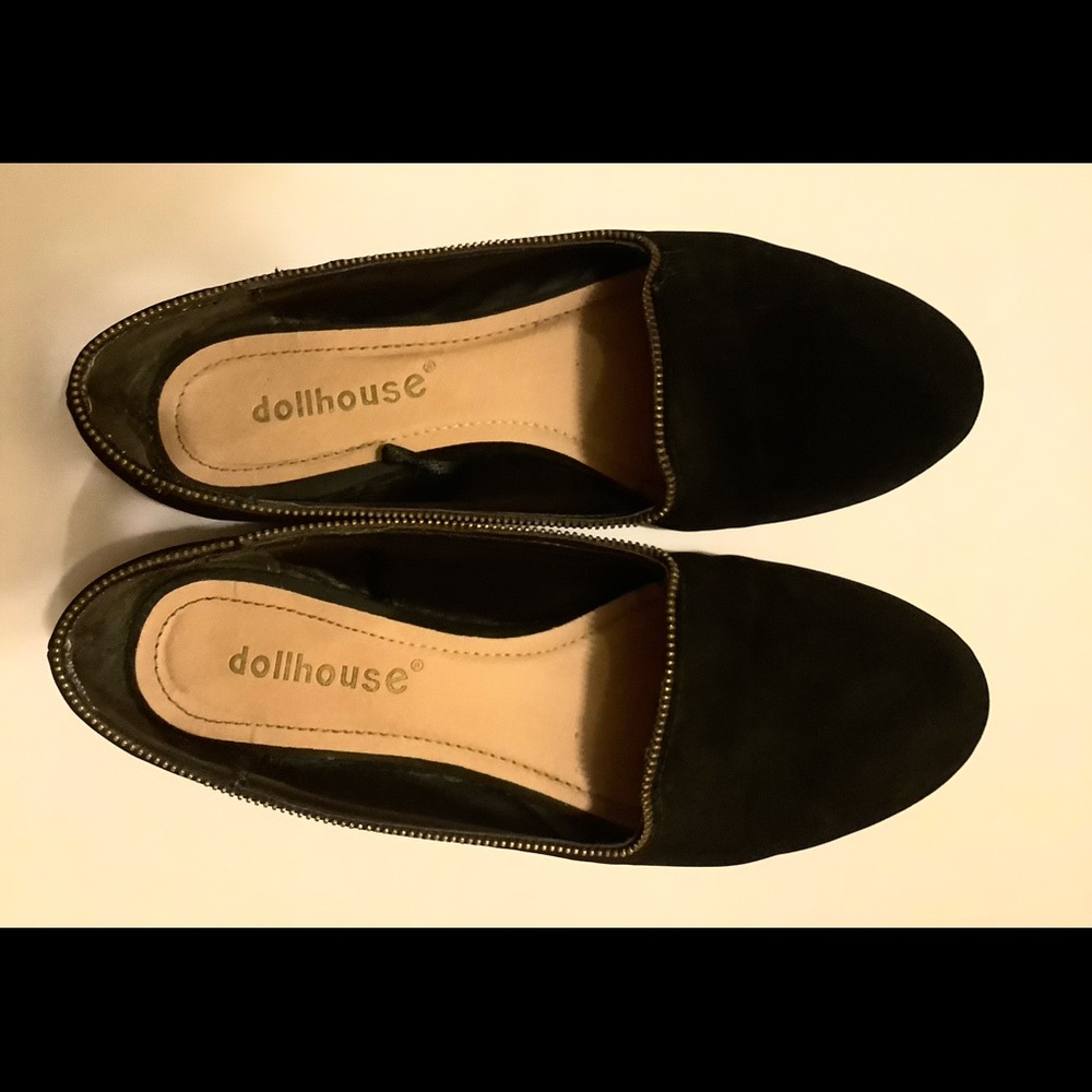 Black Ballet Flats
